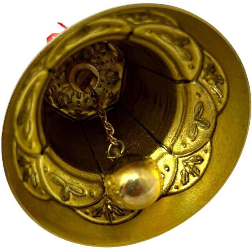 1982 Brass Bell Hallmark Ornament (Bell) QX4606
