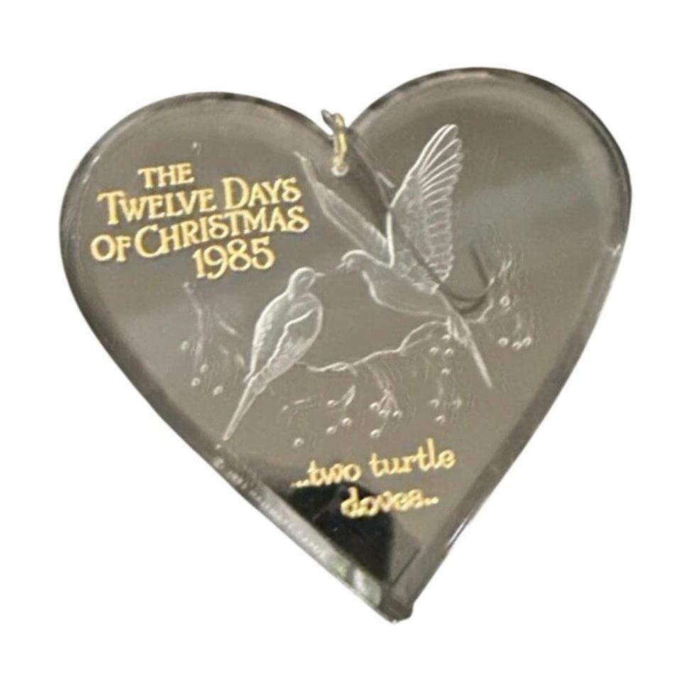1985 Two Turtle Doves Hallmark Ornament (Twelve Days of Christmas) QX3712