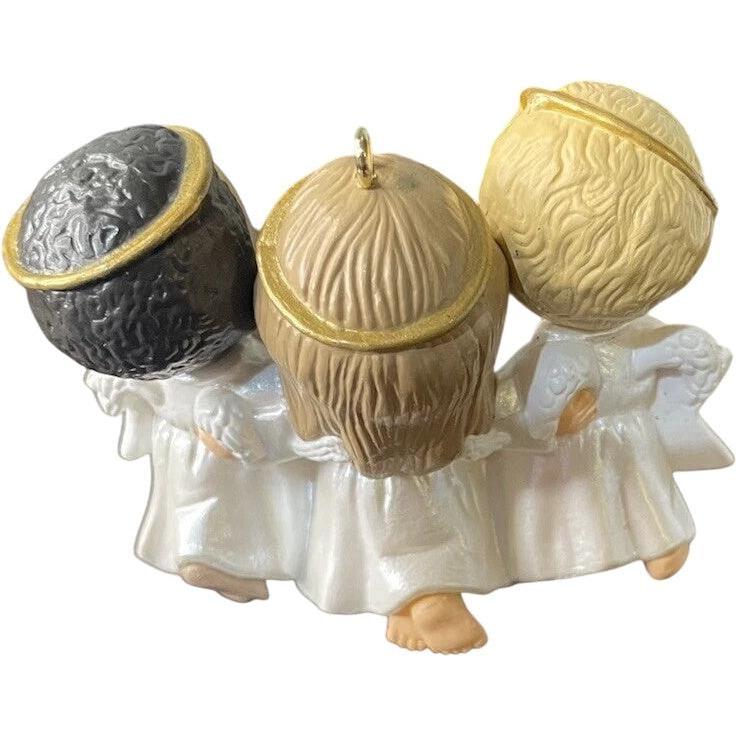 1989 Joyful Trio Hallmark Ornament (Angel) QX4372