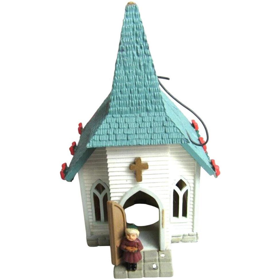 1989 "Old Town Church" First in the "Pine Hollow" Series (Church)