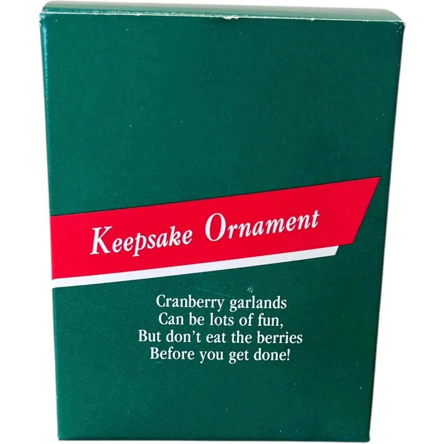 1989 Cranberry Bunny Hallmark Ornament (Bunny) QX4262