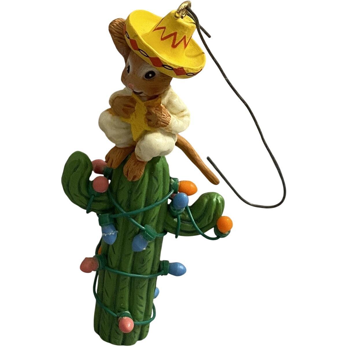 1990 Lighting Up Christmas - Second Issue in the "Miguel Mouse" Series (Mouse)