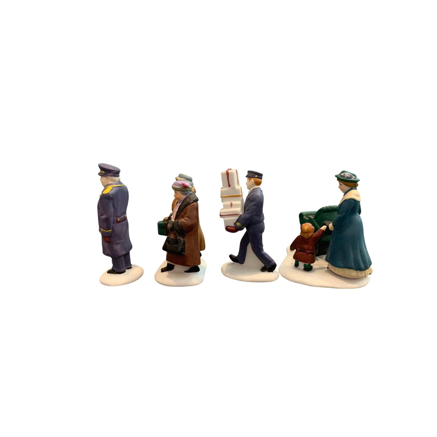 1990 Busy Sidewalks Set of 4 – Heritage Village / Christmas Village Accessories Department 56 #5535-2 / “Busy Sidewalks” 1327689 Image5