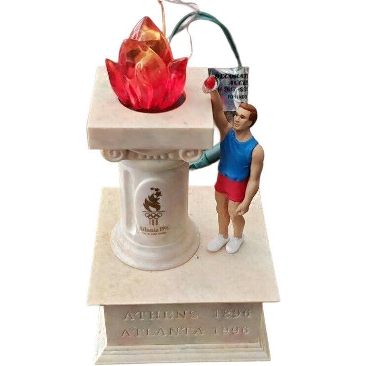 1992 Lighting The Flame Hallmark Ornament (Olympic) QXE7444