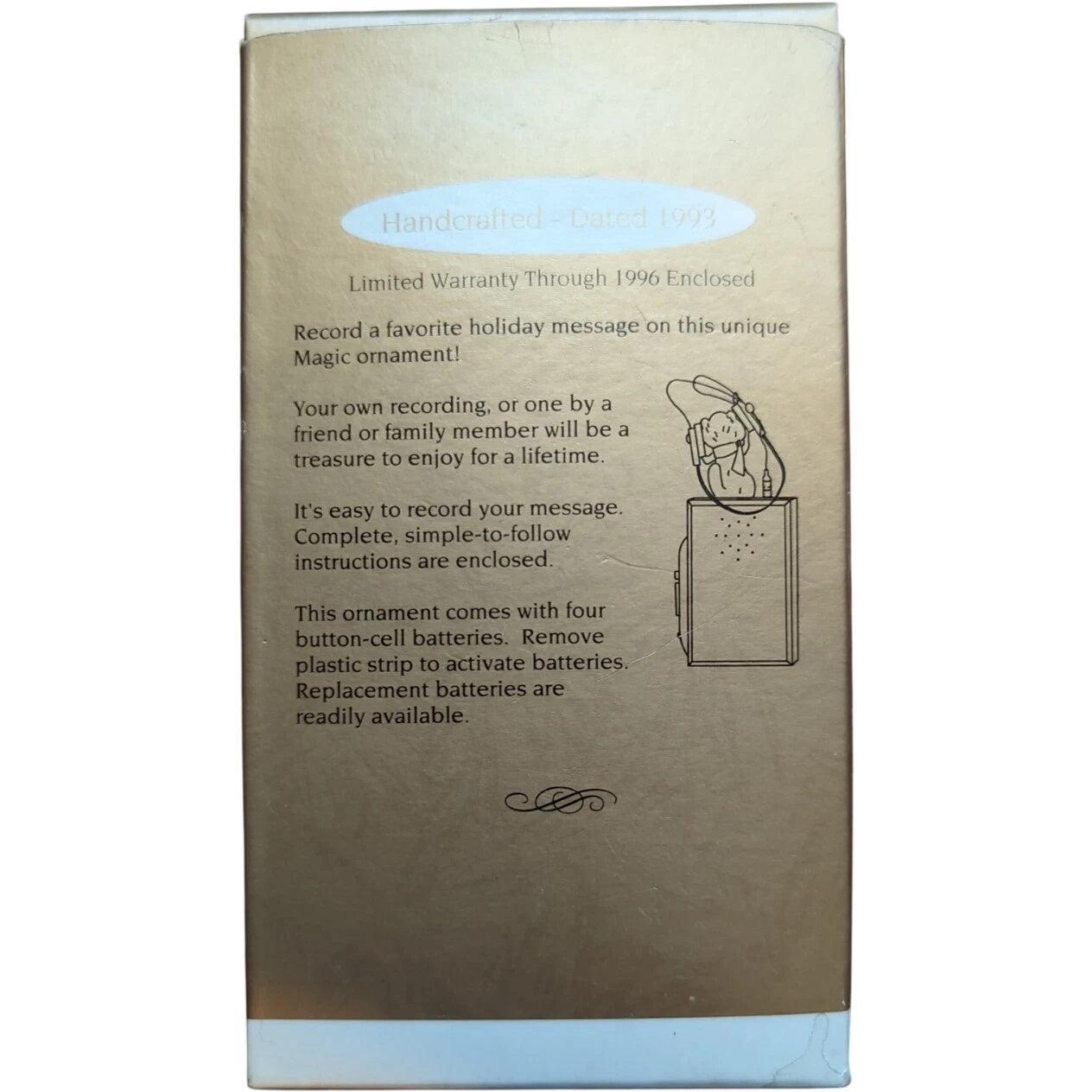 1993 Messages of Christmas Hallmark Ornament (Recorder) QLX7476