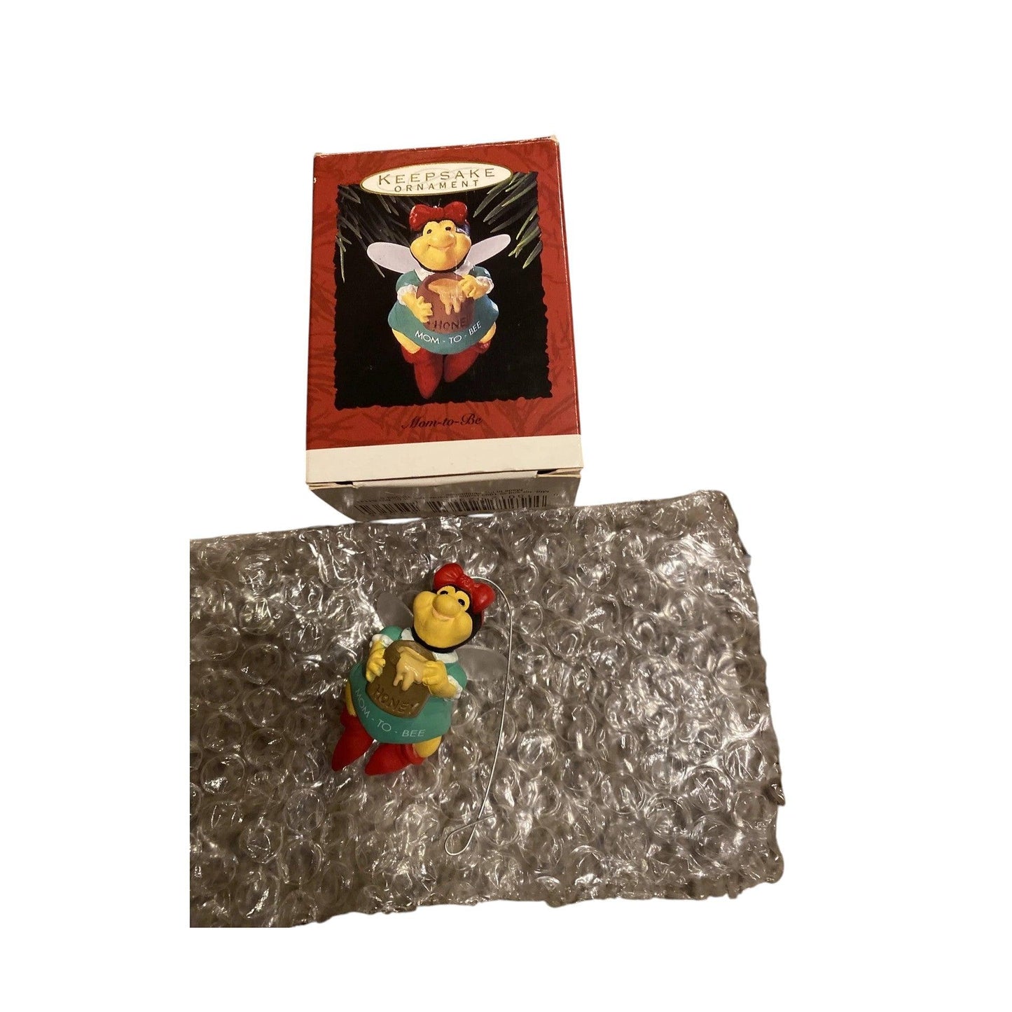 1993 Mom-to-Be Hallmark Ornament (Family) QX5535
