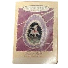 1993 Sweet as Sugar Hallmark Ornament (Easter) QEO8086