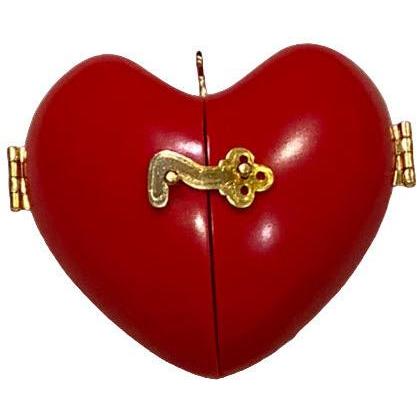 1994 Family/Christmas Dinner Hallmark Ornament (Heart of Christmas) QX5266