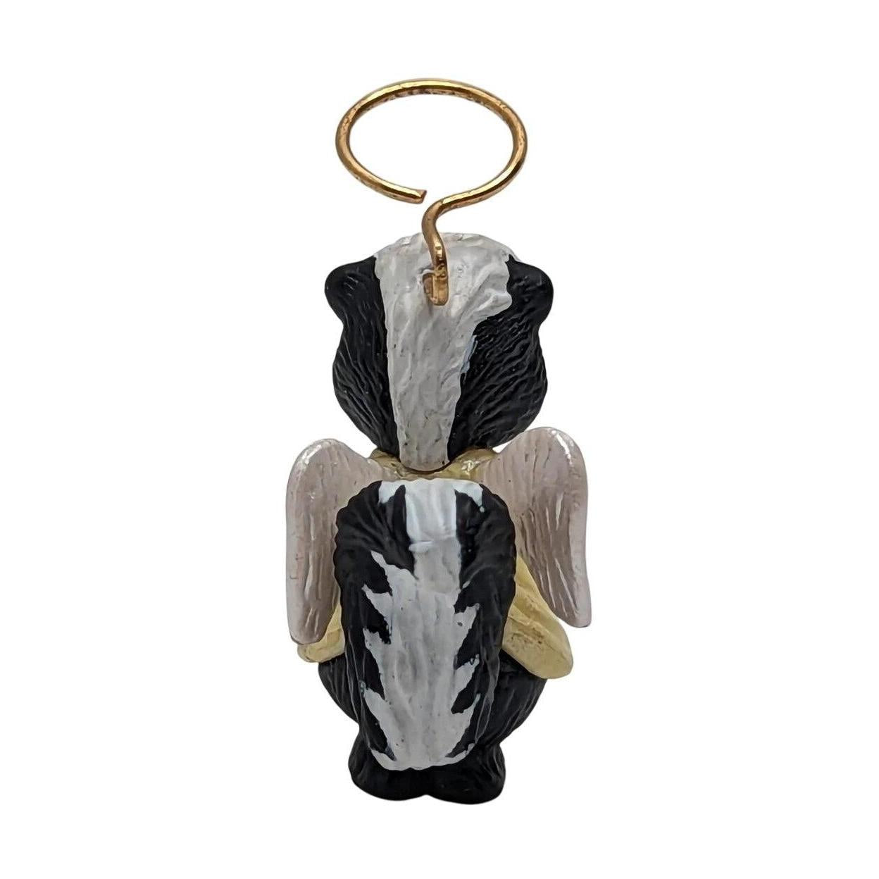 1994 Skunk Angel Hallmark Ornament (Nature's Angels) QXM5126