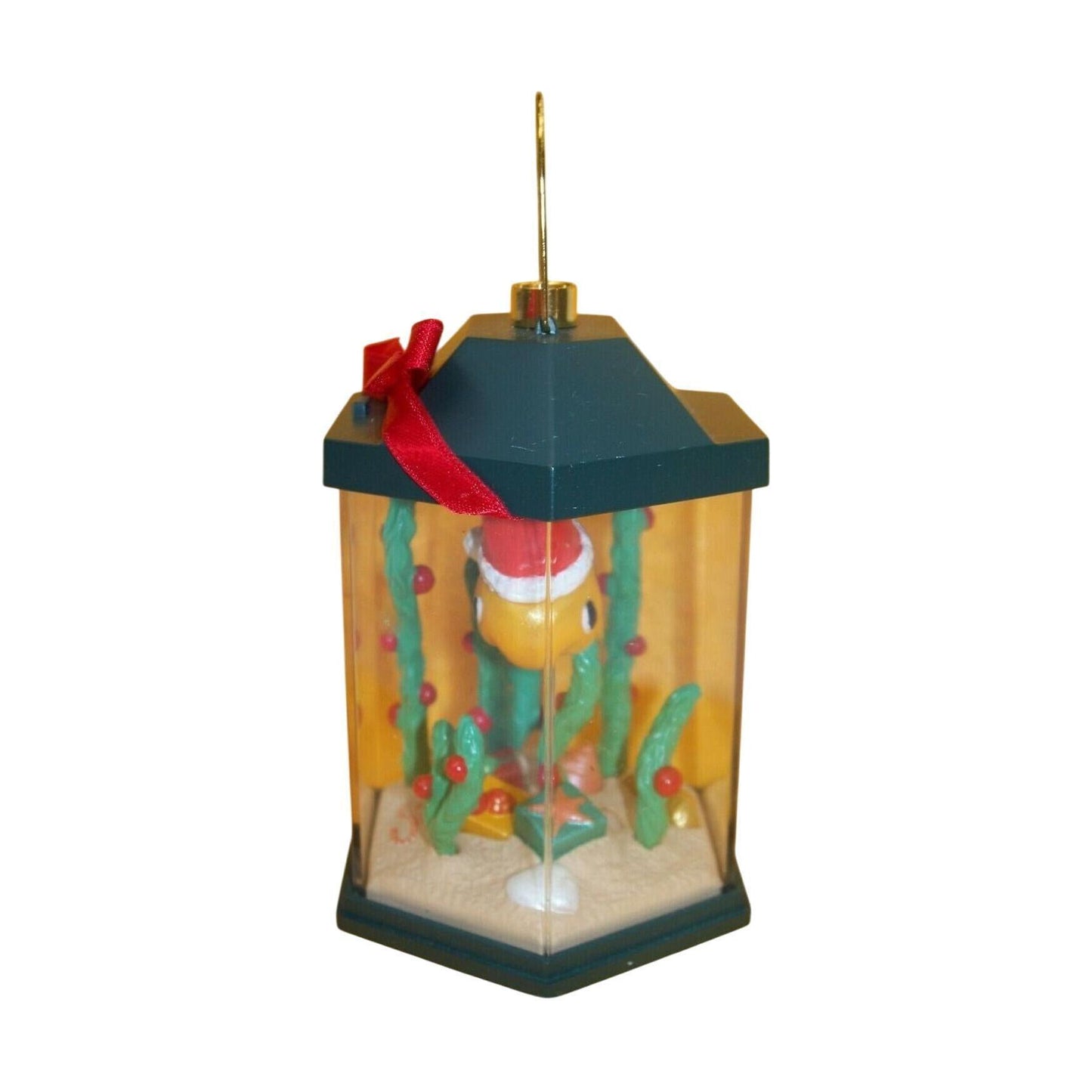 1995 Holiday Swim Hallmark Ornament (Fish) QLX7319