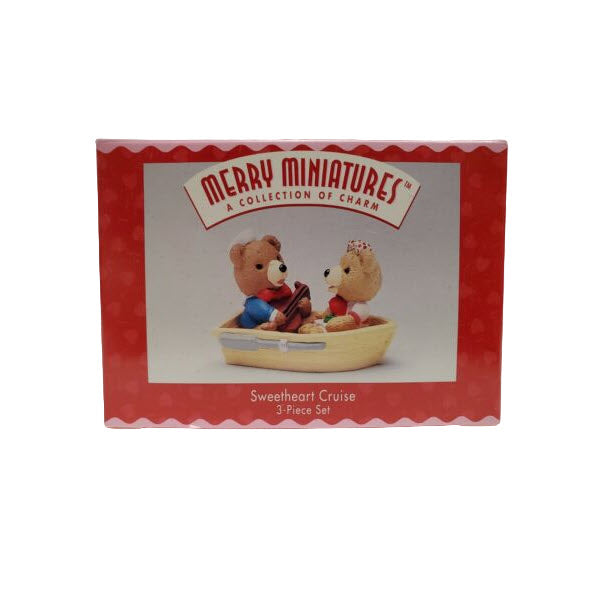 1995 Sweetheart Cruise Hallmark Ornament (Teddy Bear) QSM8004