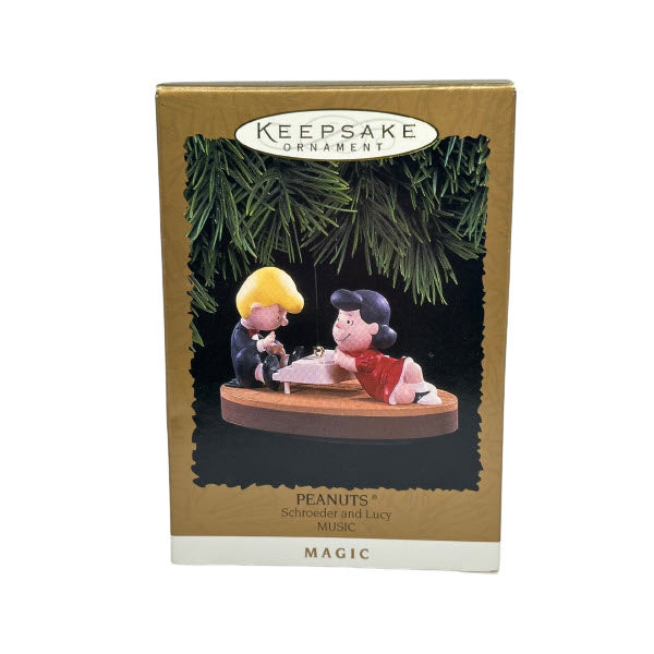 1996 Schroeder and Lucy Hallmark Ornament (Peanuts) QLX7394