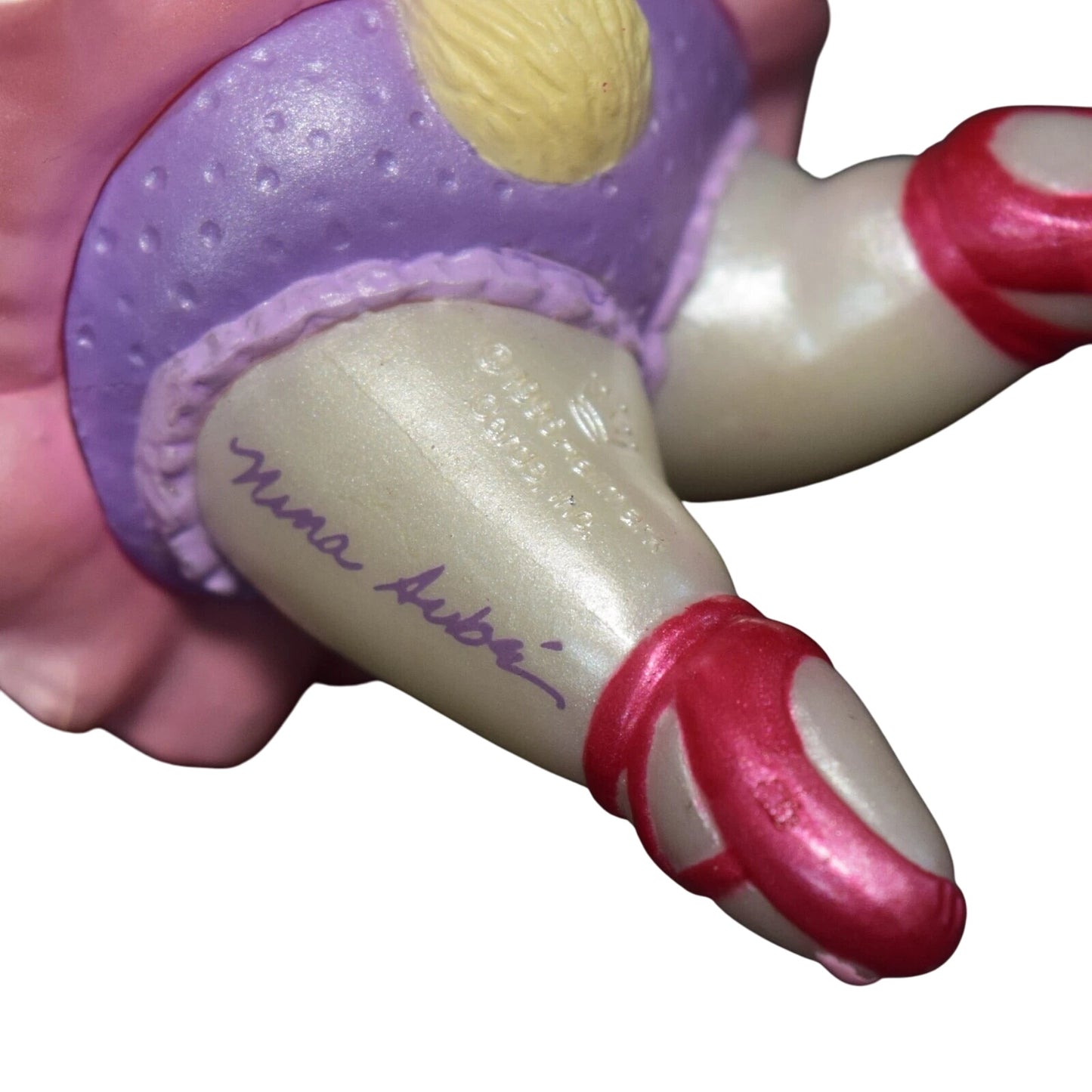 1996 Star of the Show Hallmark Ornament (Ballet) QX6004