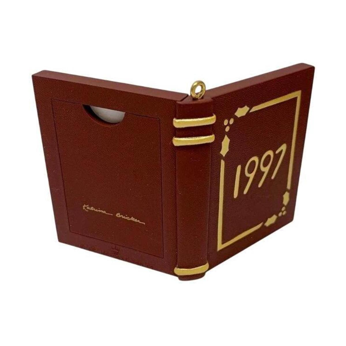 1997 Book of the Year Hallmark Ornament (Photo Holder) QX6645