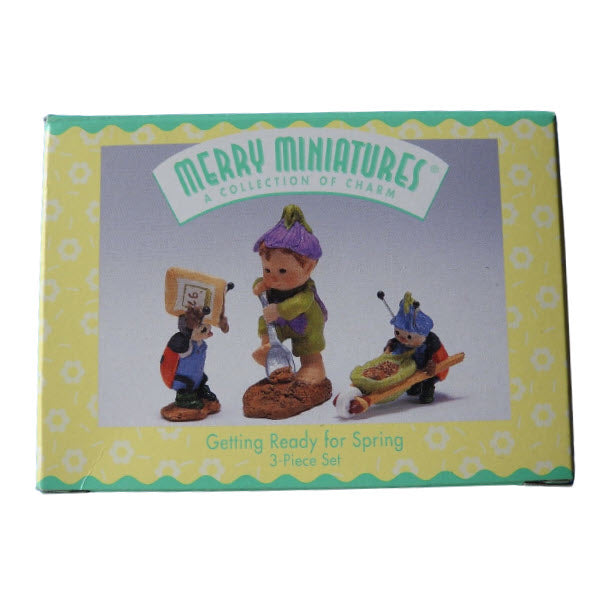1997 Getting Ready for Spring Hallmark Ornament (Merry Miniatures) QSM8575