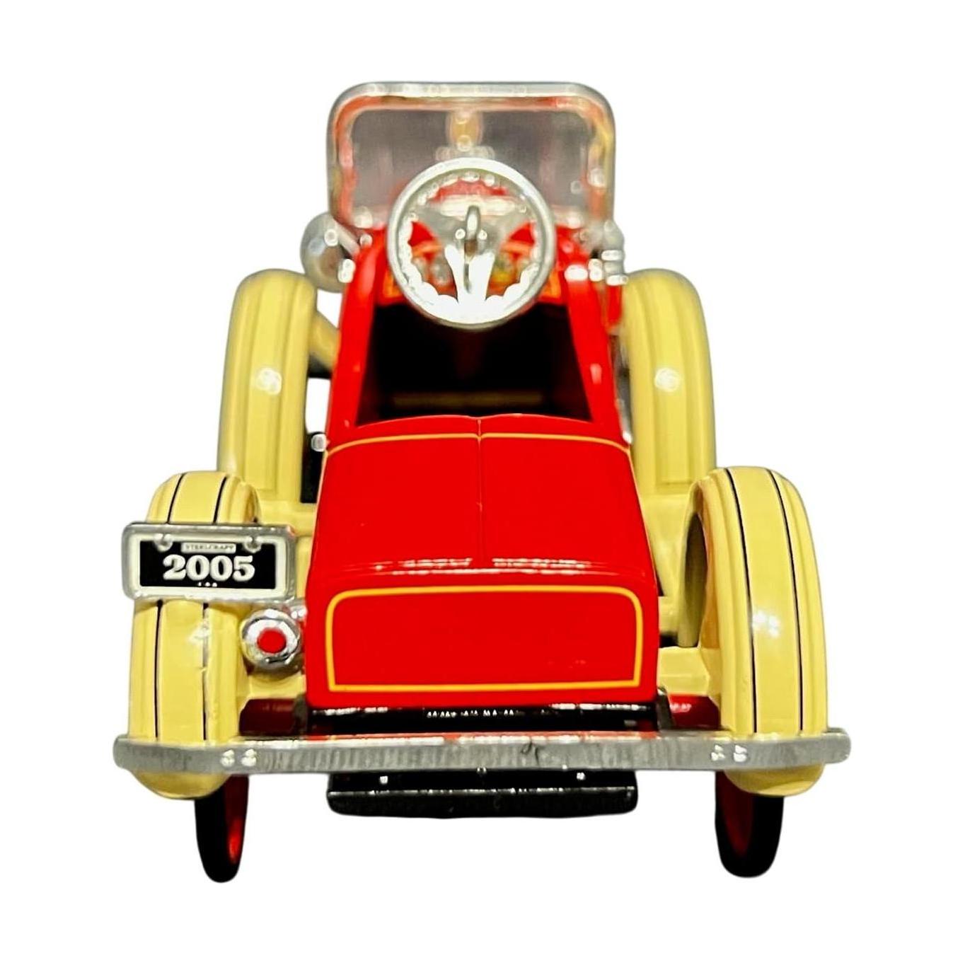 1998 Hallmark Ornament (1926) Steelcraft Speedster Hallmark Ornament (Kiddie Car Classics) QHG9045