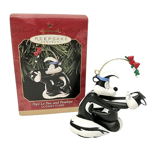 1998 Pepe LePew and Penelope Hallmark Ornament (Looney Tunes) QX6507