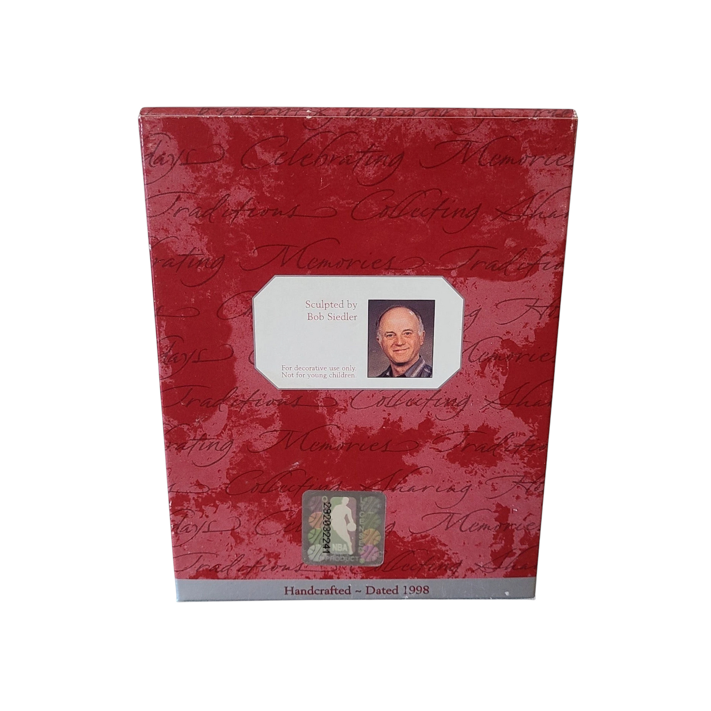 1998 New York Knickerbockers Hallmark Ornament (NBA) QSR1063