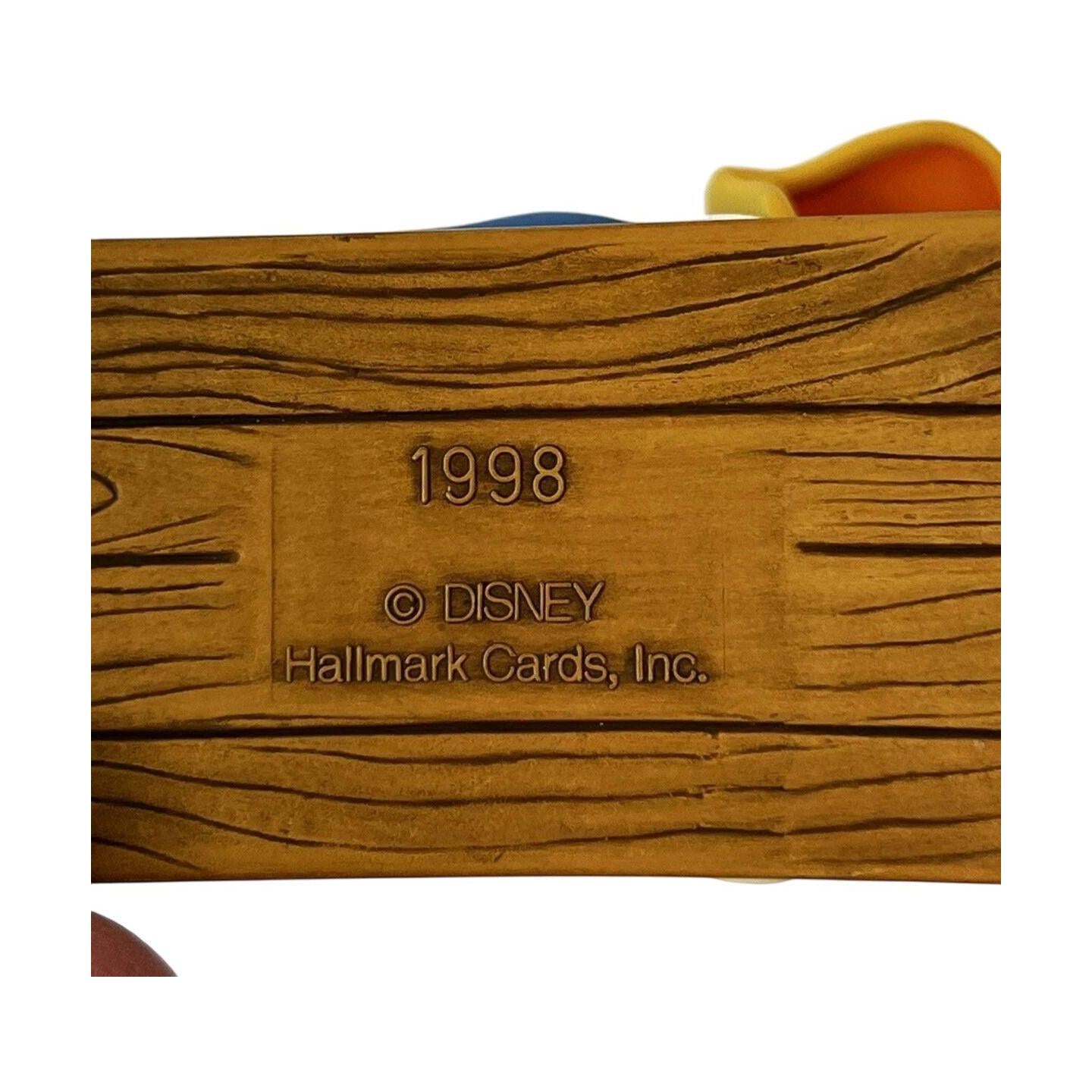 1998 Runaway Toboggan Hallmark Ornament (Mickey & Co) QXD4003