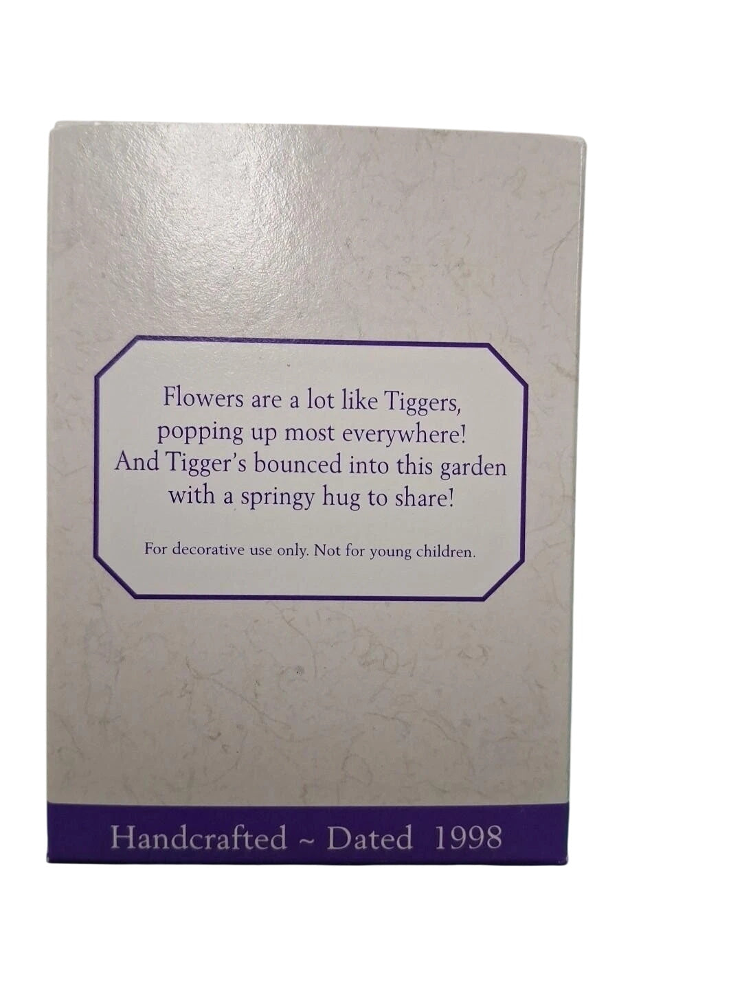 1998 Tigger in the Garden Hallmark Ornament (Winnie the Pooh) QEO8436 Image5