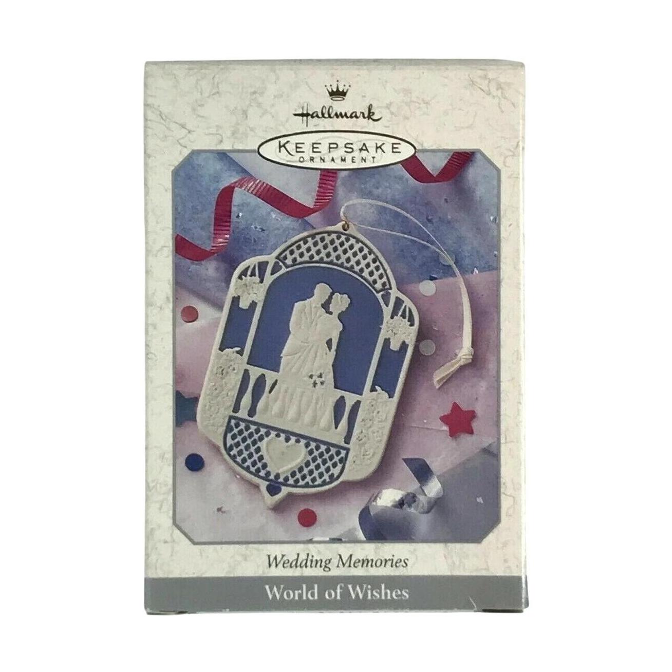 1998 Wedding Hallmark Ornament (Wedding) QEO8407
