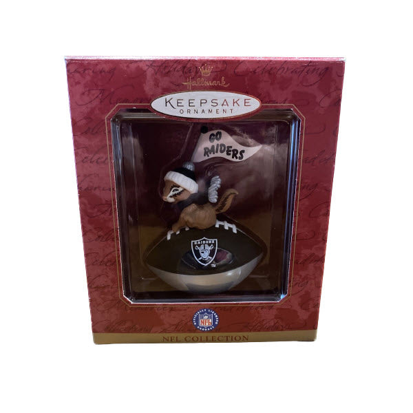 1999 Oakland Raiders Hallmark Ornament (NFL) QSR5257