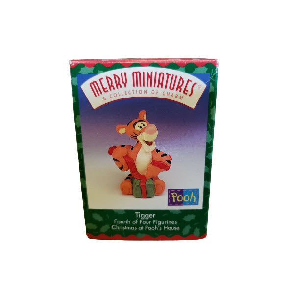 1999 Tigger Hallmark Ornament (Fourth of Four Figurines, Christmas at Pooh' s House) QRP8527