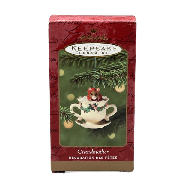 2001 GrandMother Hallmark Ornament (Mouse) QX8445