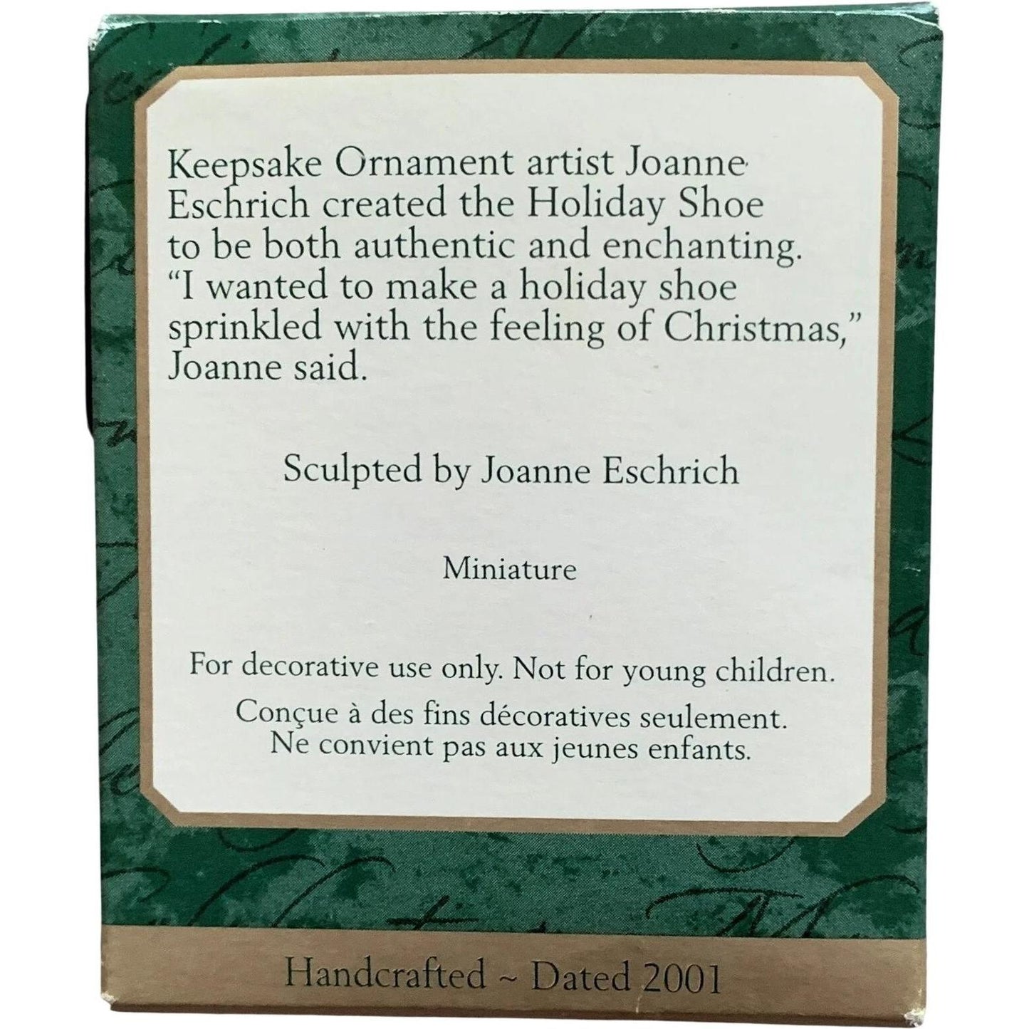 2001 Holiday Shoe Hallmark Ornament (Shoes) QXM5365