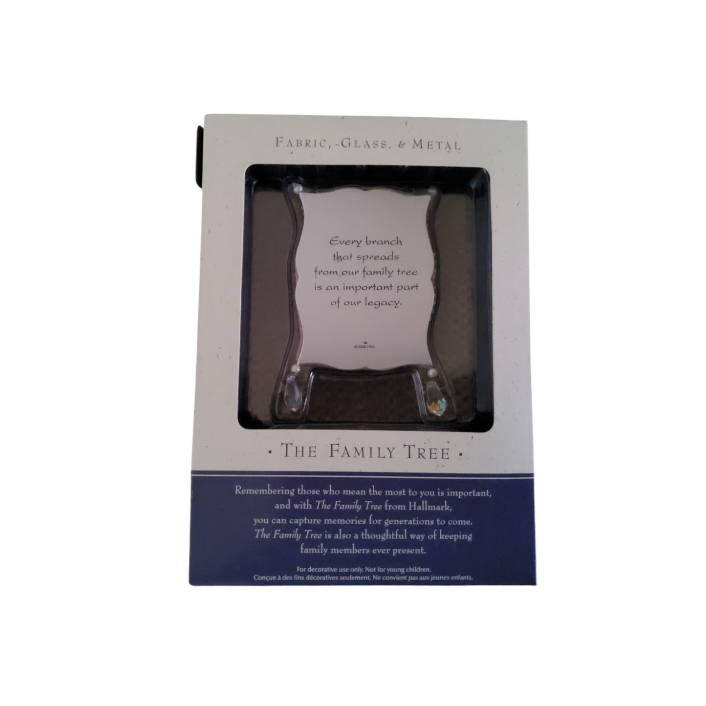 2002 Part of Our Legacy - The Family Tree Hallmark Ornament (Photo Holder) QP1343
