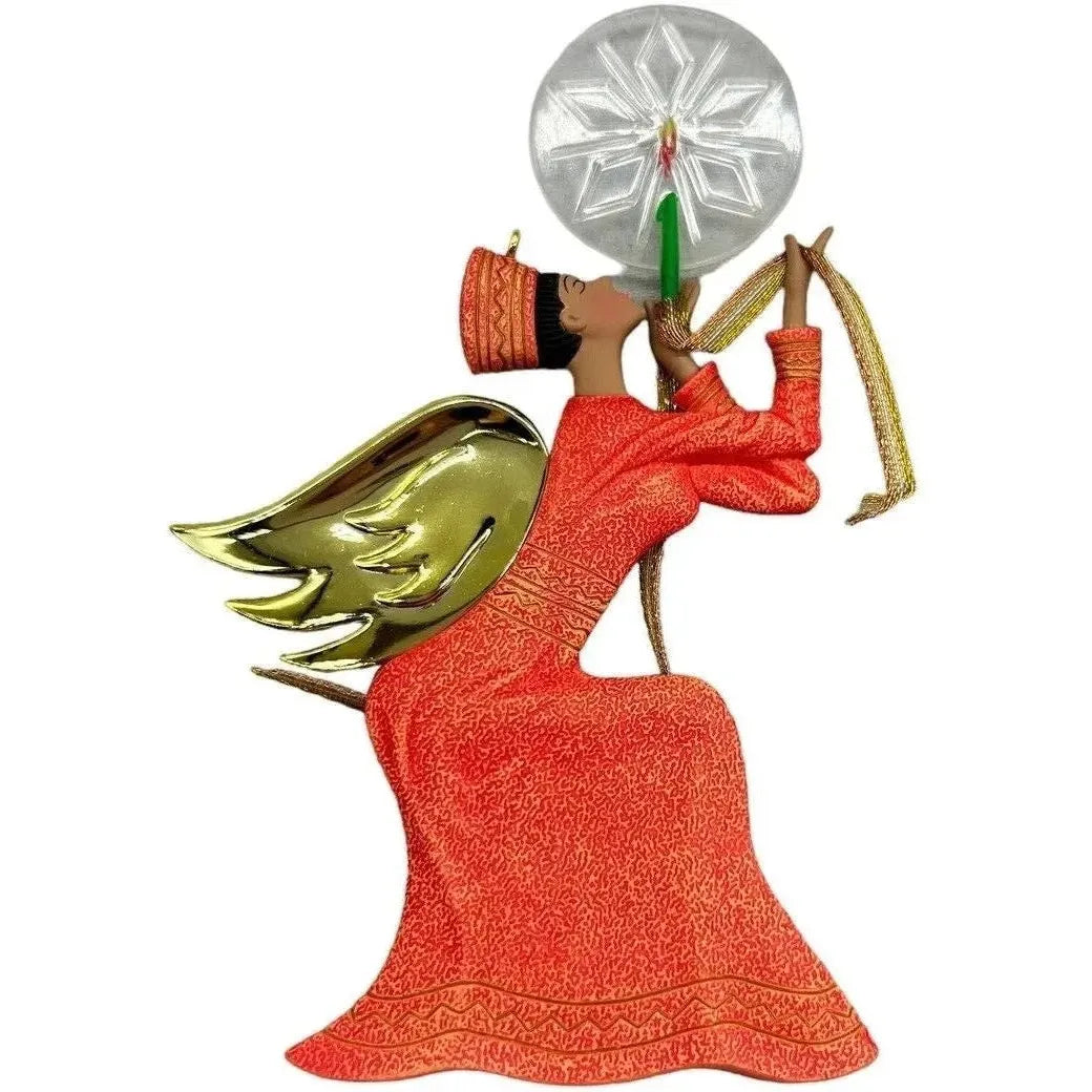 2003 Glory Shining Down Hallmark Ornament (Angel) QXG8667