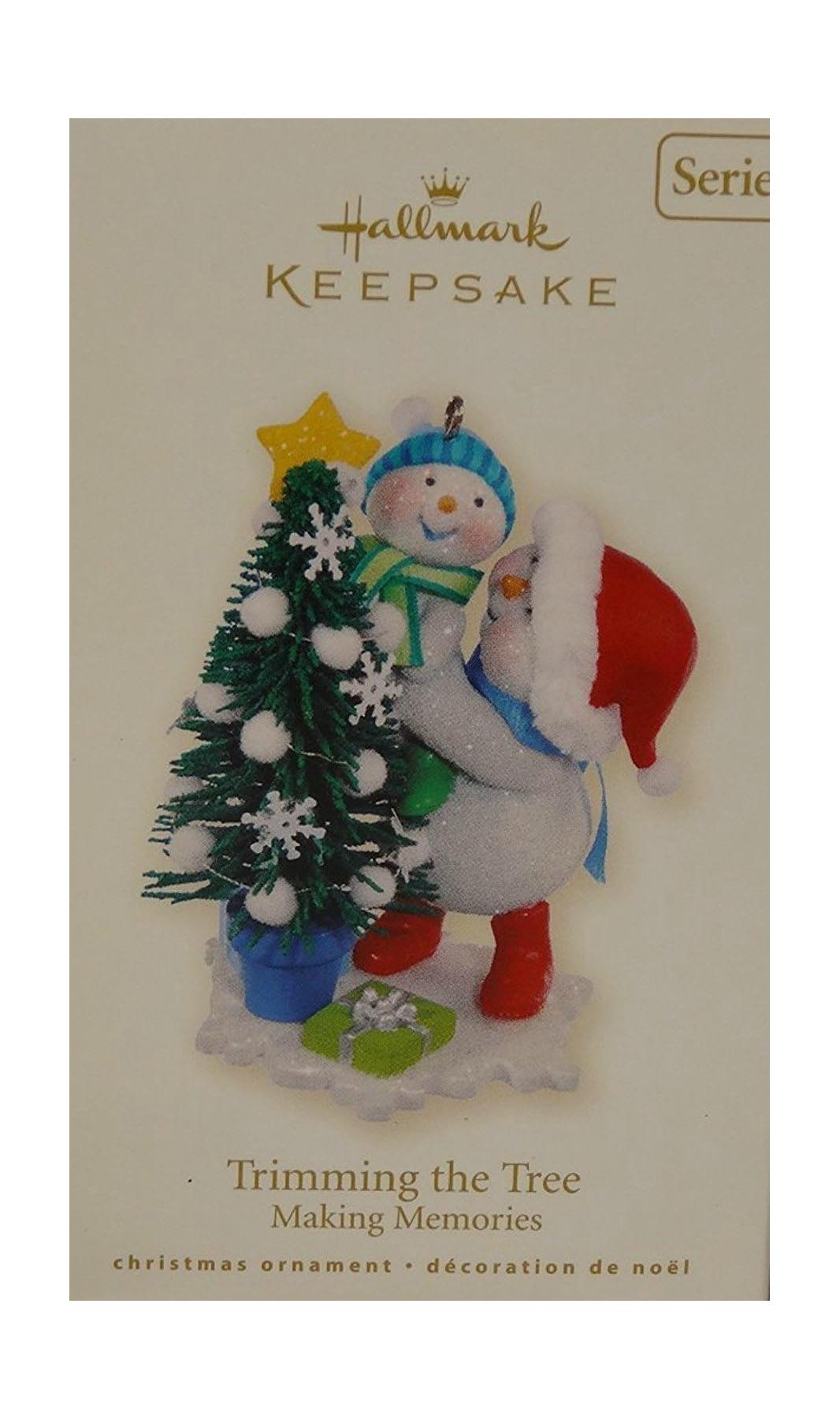 2008 Trimming the Tree Hallmark Ornament (Making Memories) QX7274