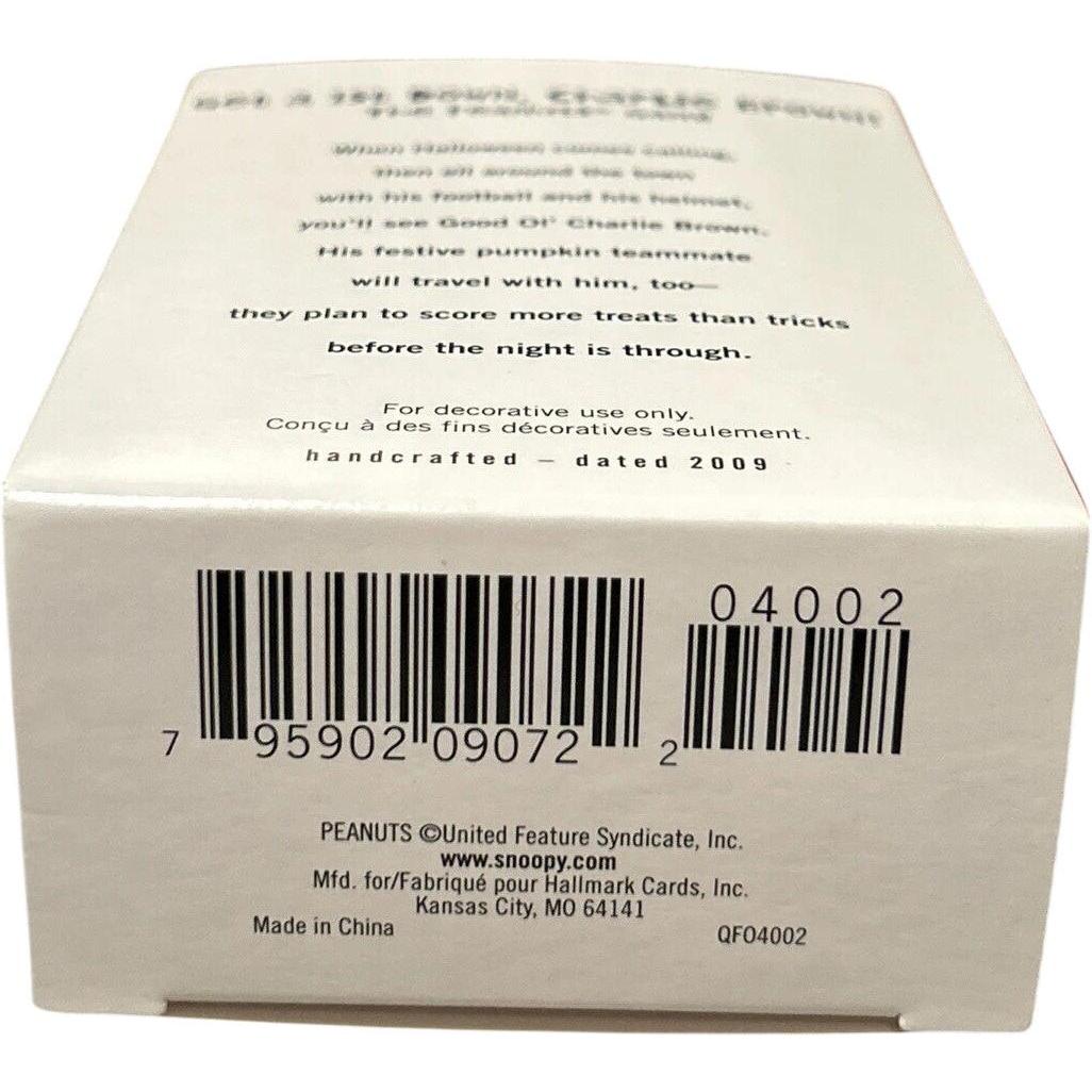 2009 Get a 1st Down, Charlie Brown! Hallmark Ornament (Peanuts) QFO4002