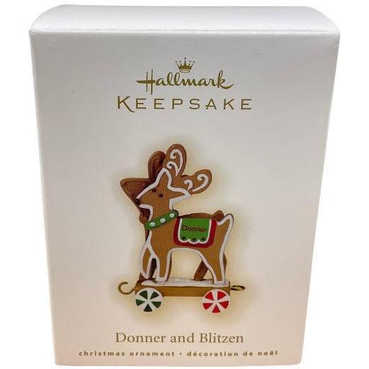 2009 Donner and Blitzen Hallmark Ornament (Santa's Sleigh) QRP4722