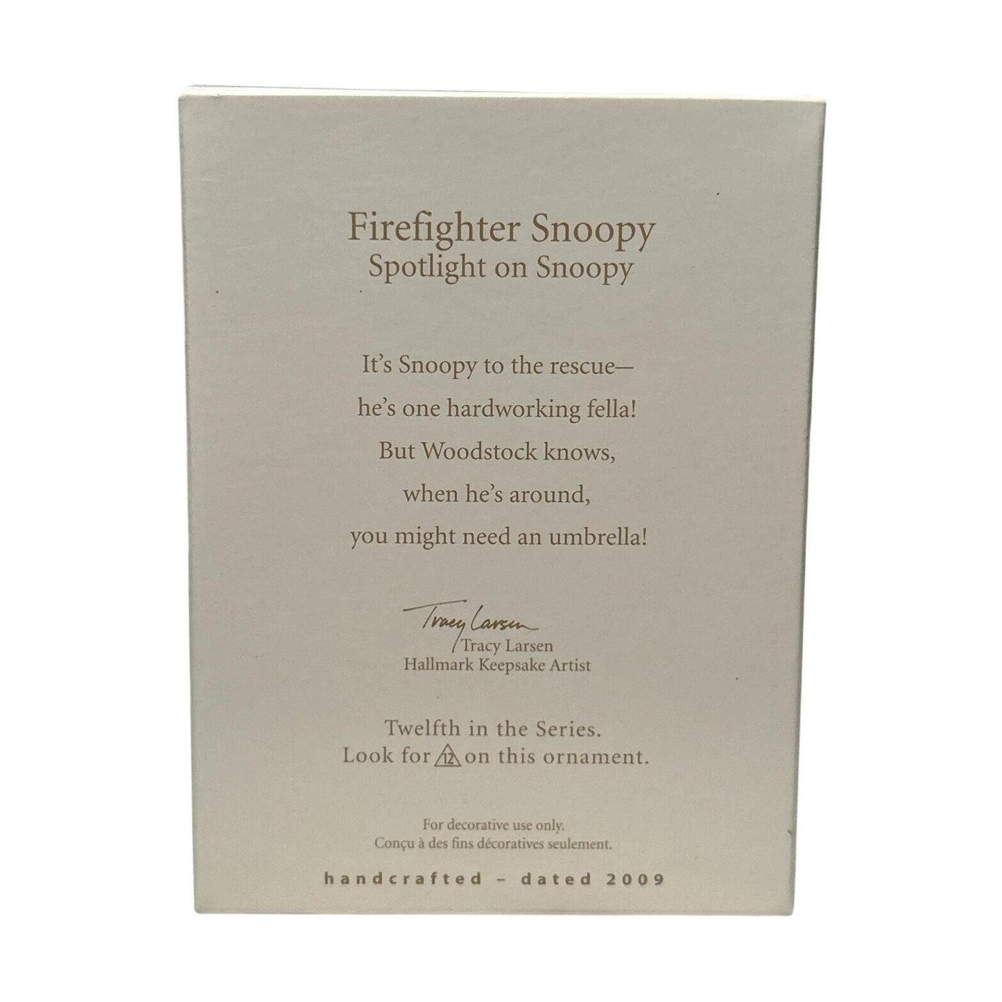 2009 Firefighter Snoopy Hallmark Ornament (Spotlight on Snoopy) QX8102