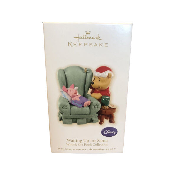 2009 Waiting Up for Santa Hallmark Ornament (Winnie the Pooh) QXD2045