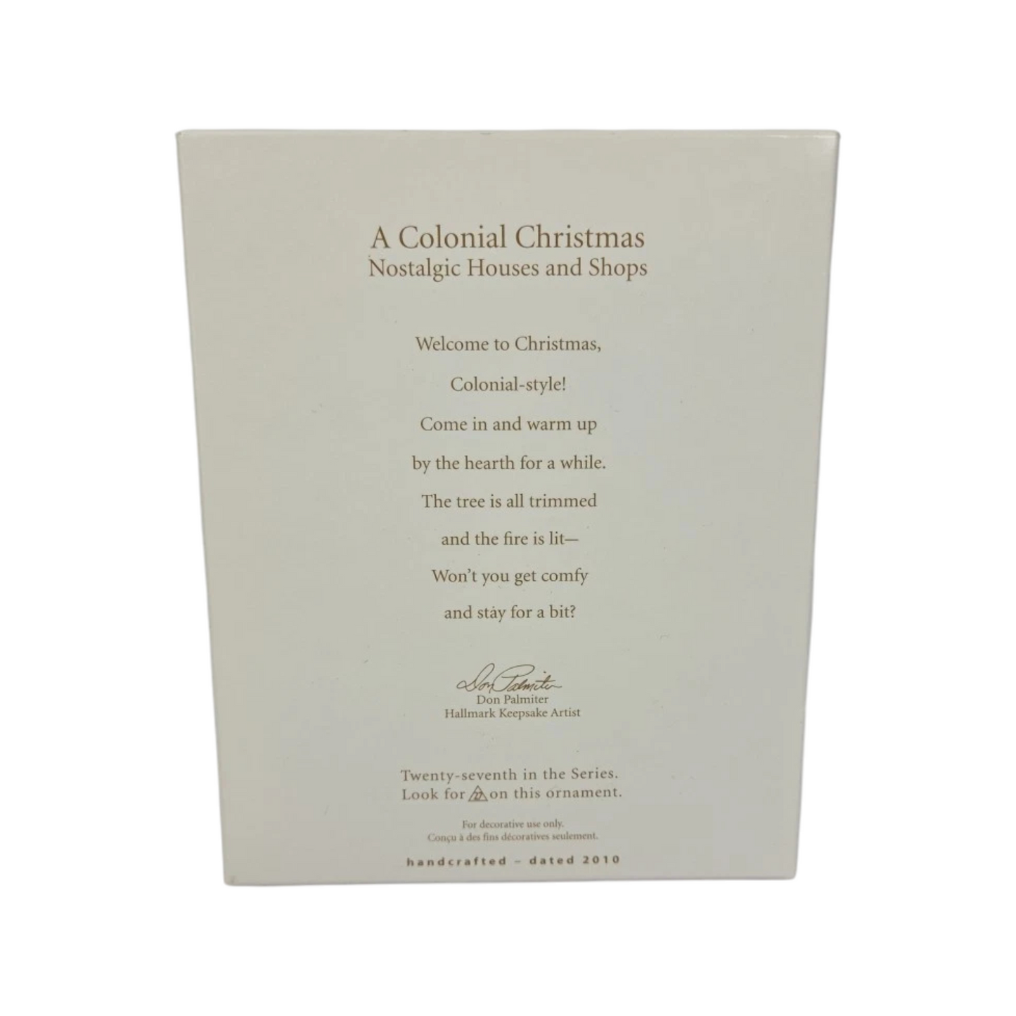 2010 A Colonial Chrismas Hallmark Ornament (Nostalgic Houses and Shops) QX8606