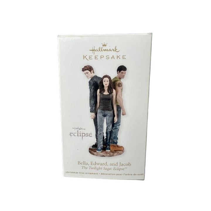2011 Bella, Edward, and Jacob Hallmark Ornament (The Twilight Saga: Elipse) QXI2907