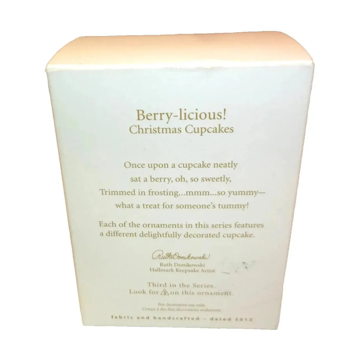 2012 Berry‑Licious! Hallmark Ornament (Christmas Cupcakes) QX8081 Image5