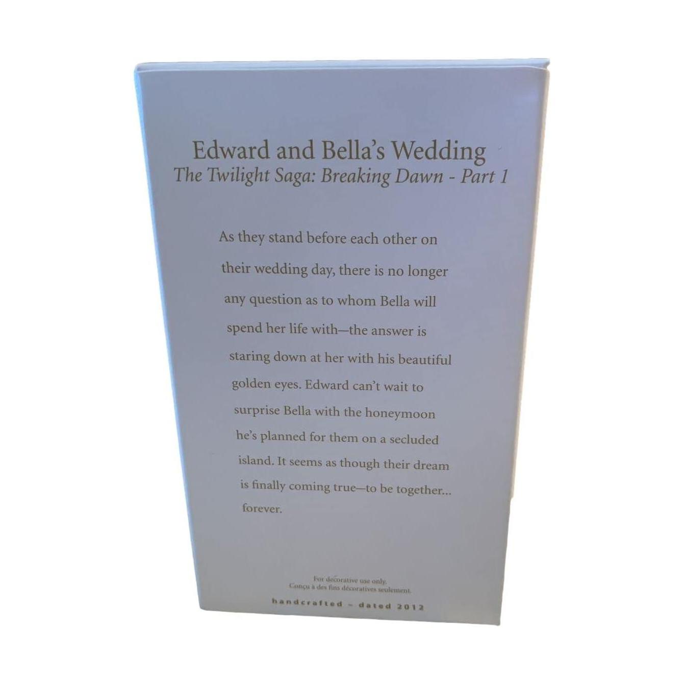 2012 Edward and Bella's Wedding Hallmark Ornament (Twilight) QXI2951