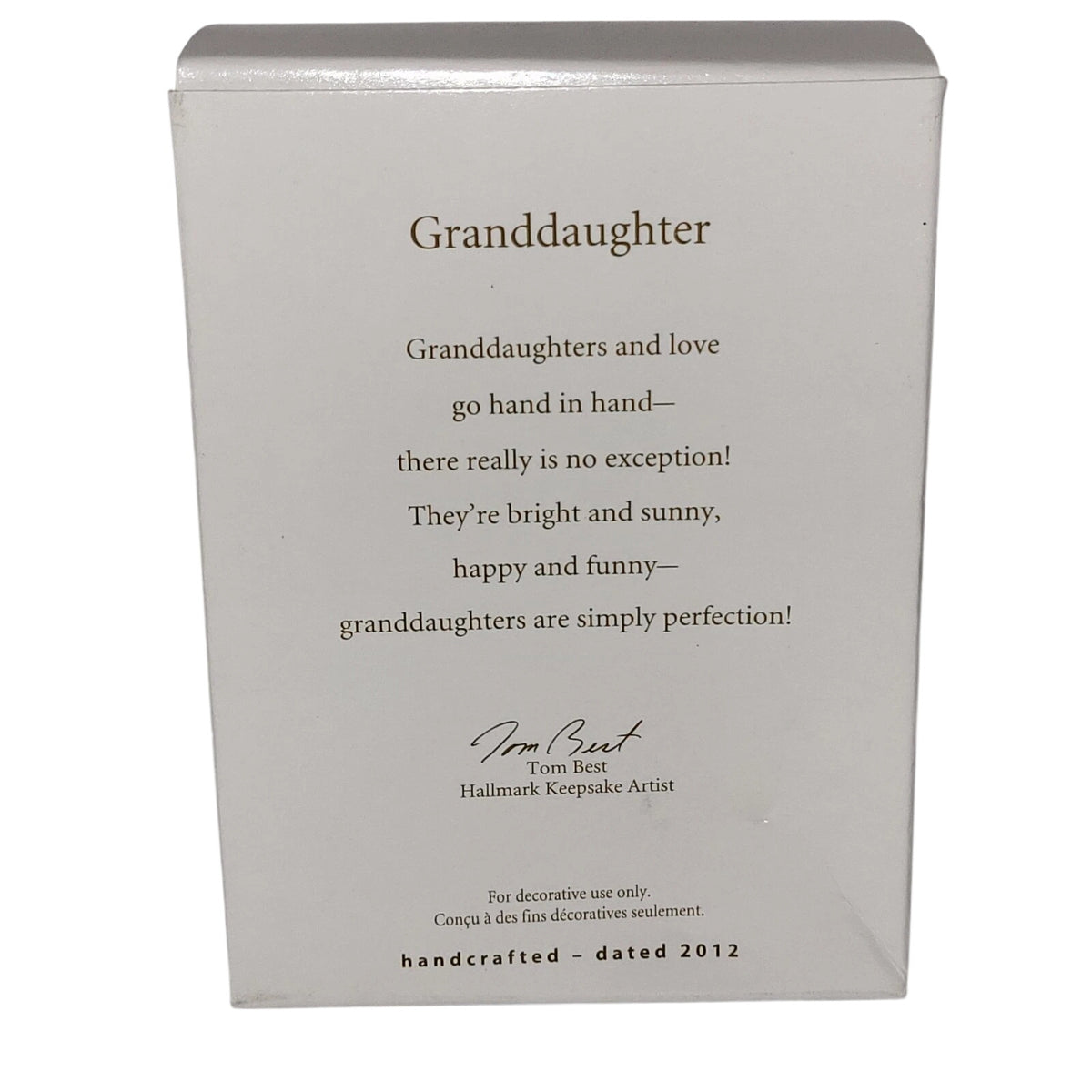 2012 GrandDaughter Hallmark Ornament (Family) QXG4684 Image4