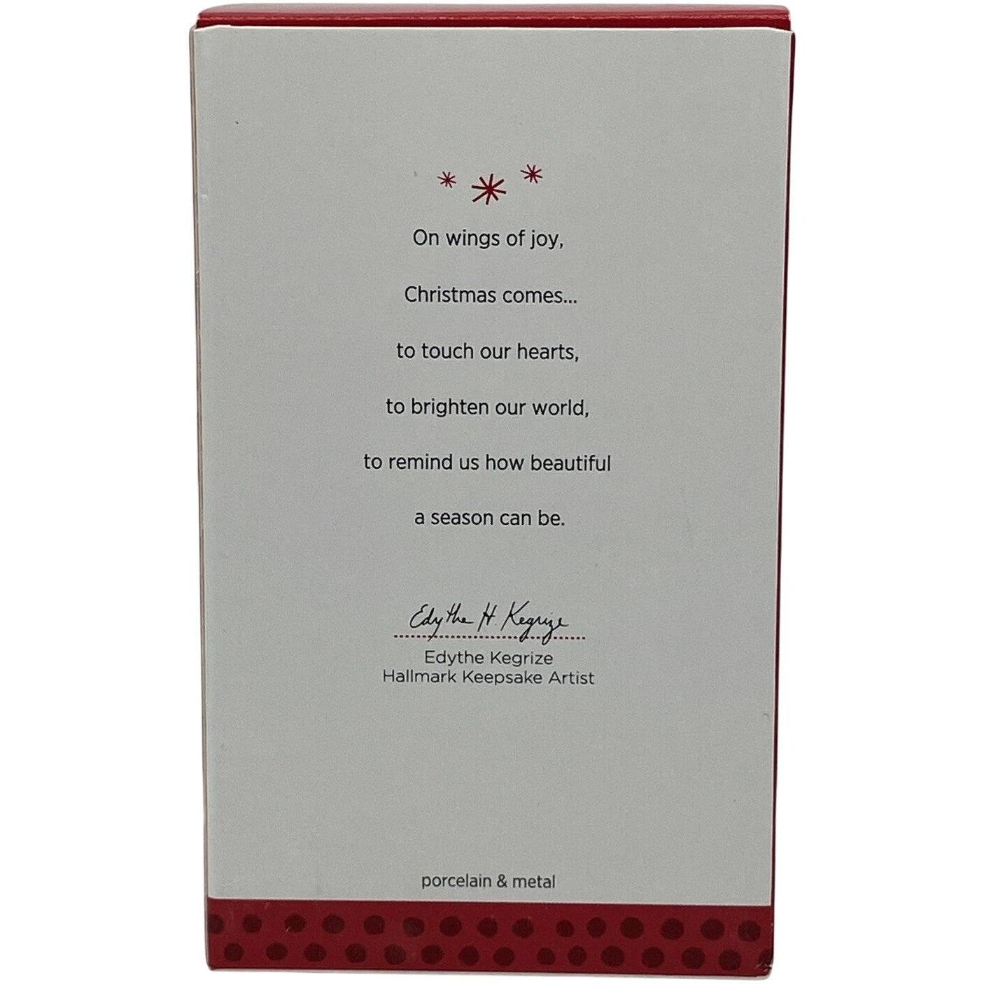 2013 A Season of Beauty Hallmark Ornament (Bird) QXG1382