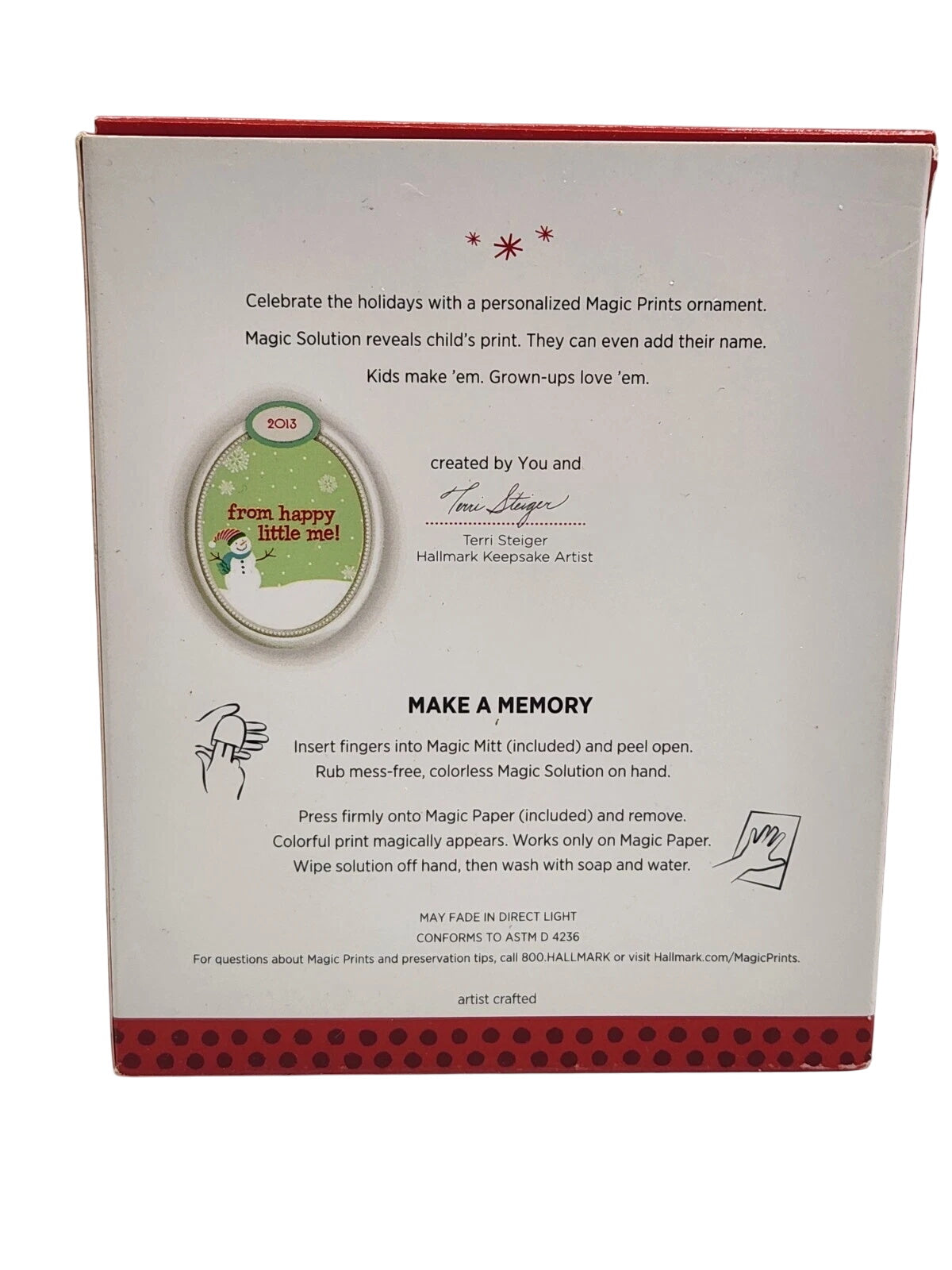 2013 Merry Little Christmas Hallmark Ornament (Family) QXG1000