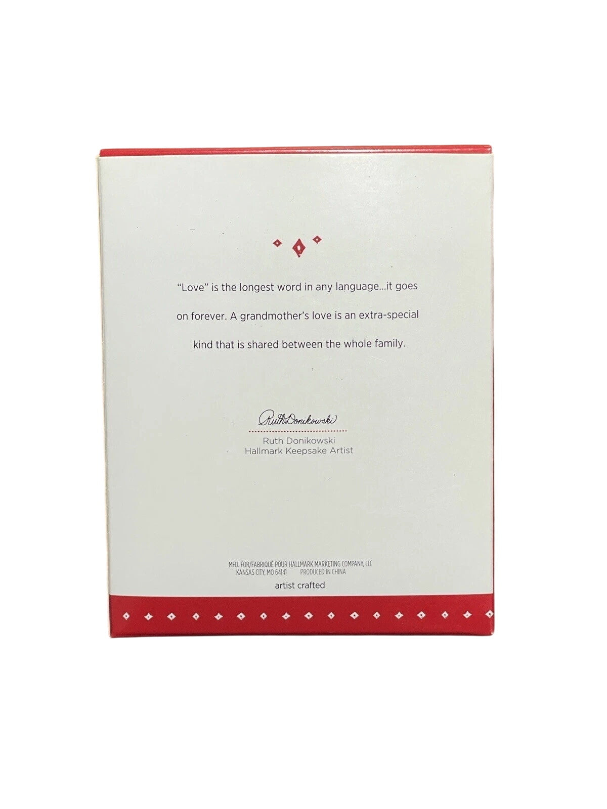 2015 A GrandMother's Love Hallmark Ornament (GrandMother) QG01309