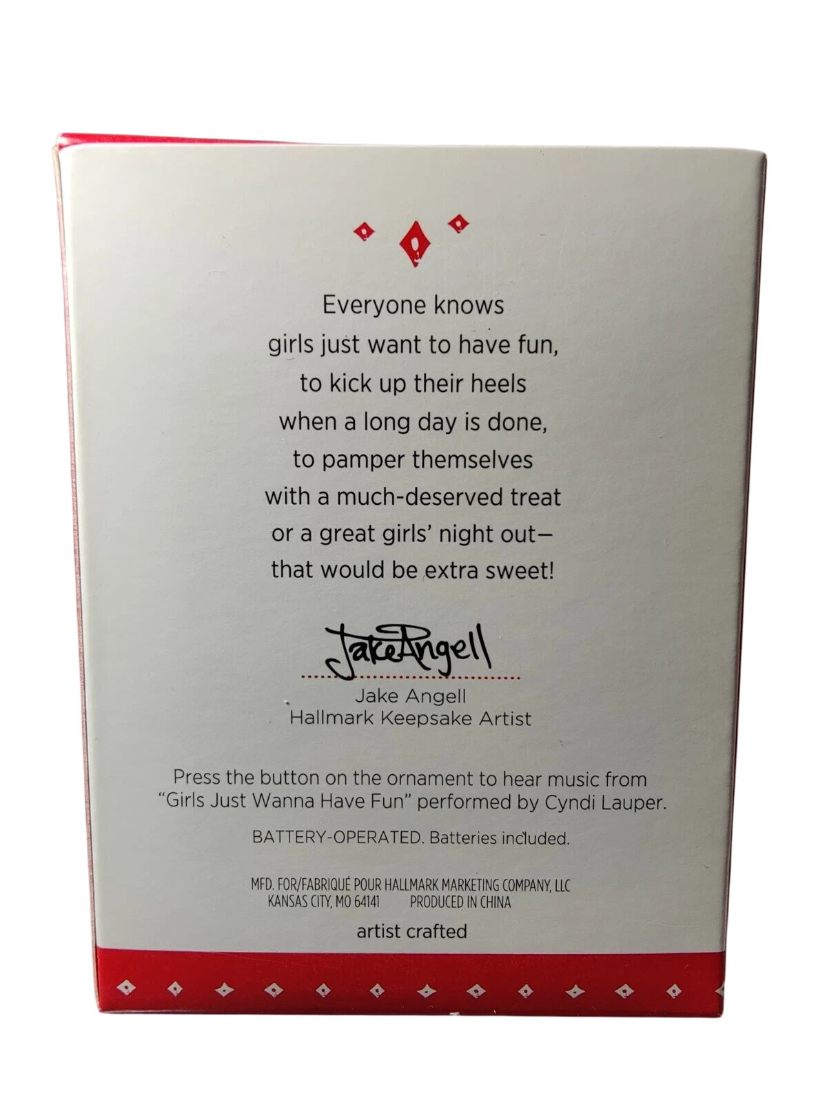 2015 Girls Just Want to Have Fun Hallmark Ornament (Magic Sound) QGO1039