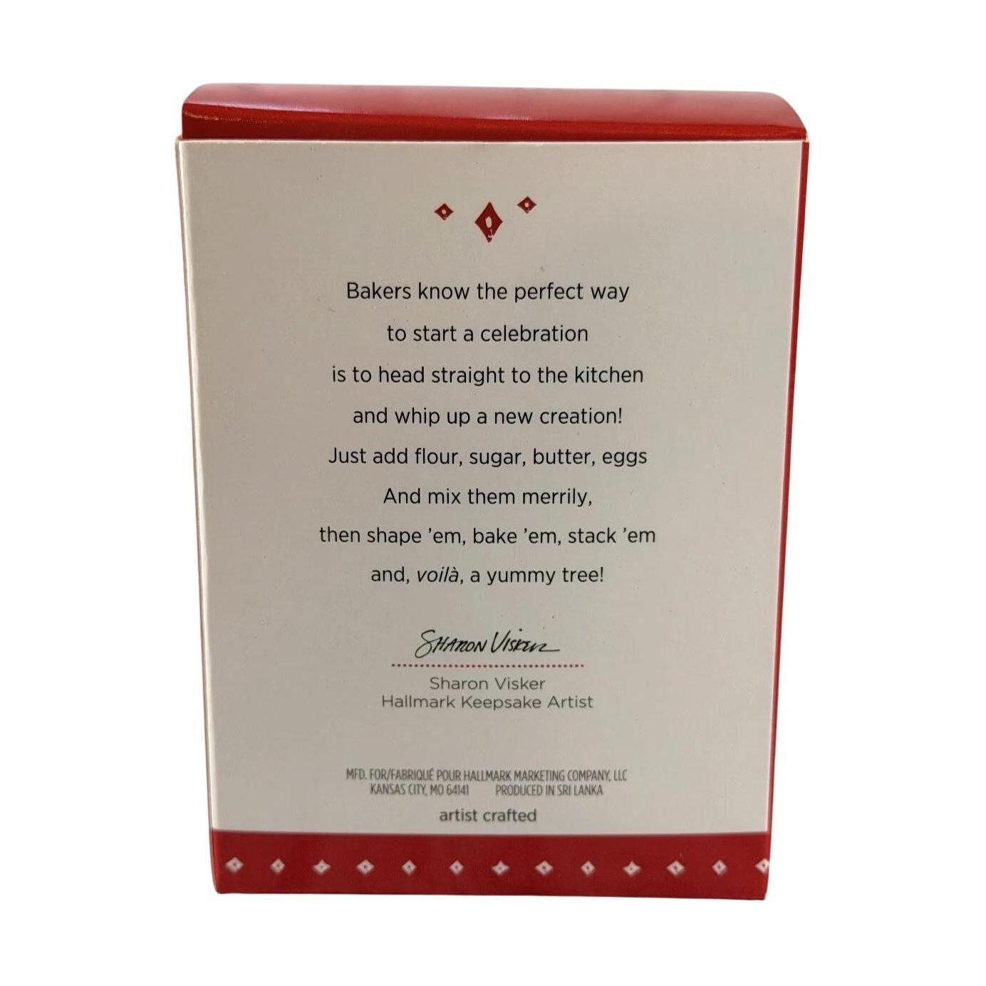 2015 Season's Treatings Hallmark Ornament (Season's Treatings) QX9169
