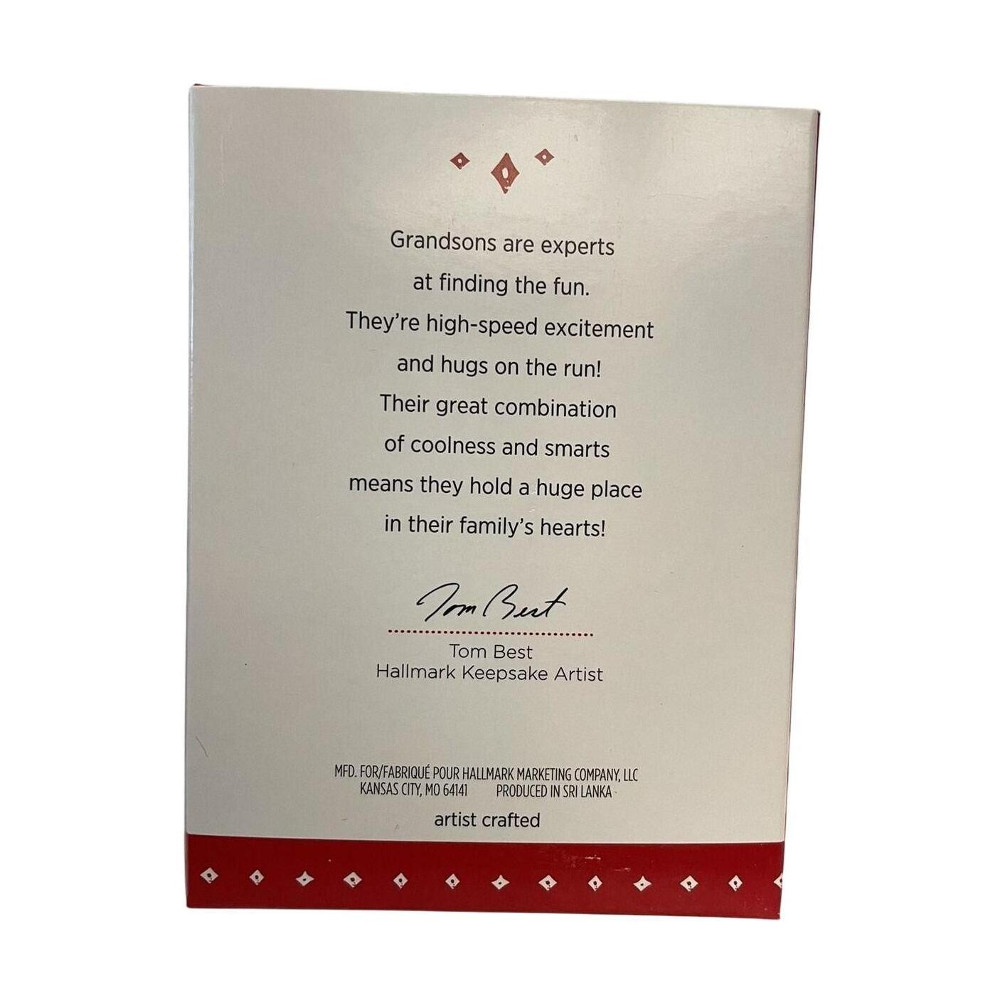 2015 GrandSon Hallmark Ornament (Family) QGO1277