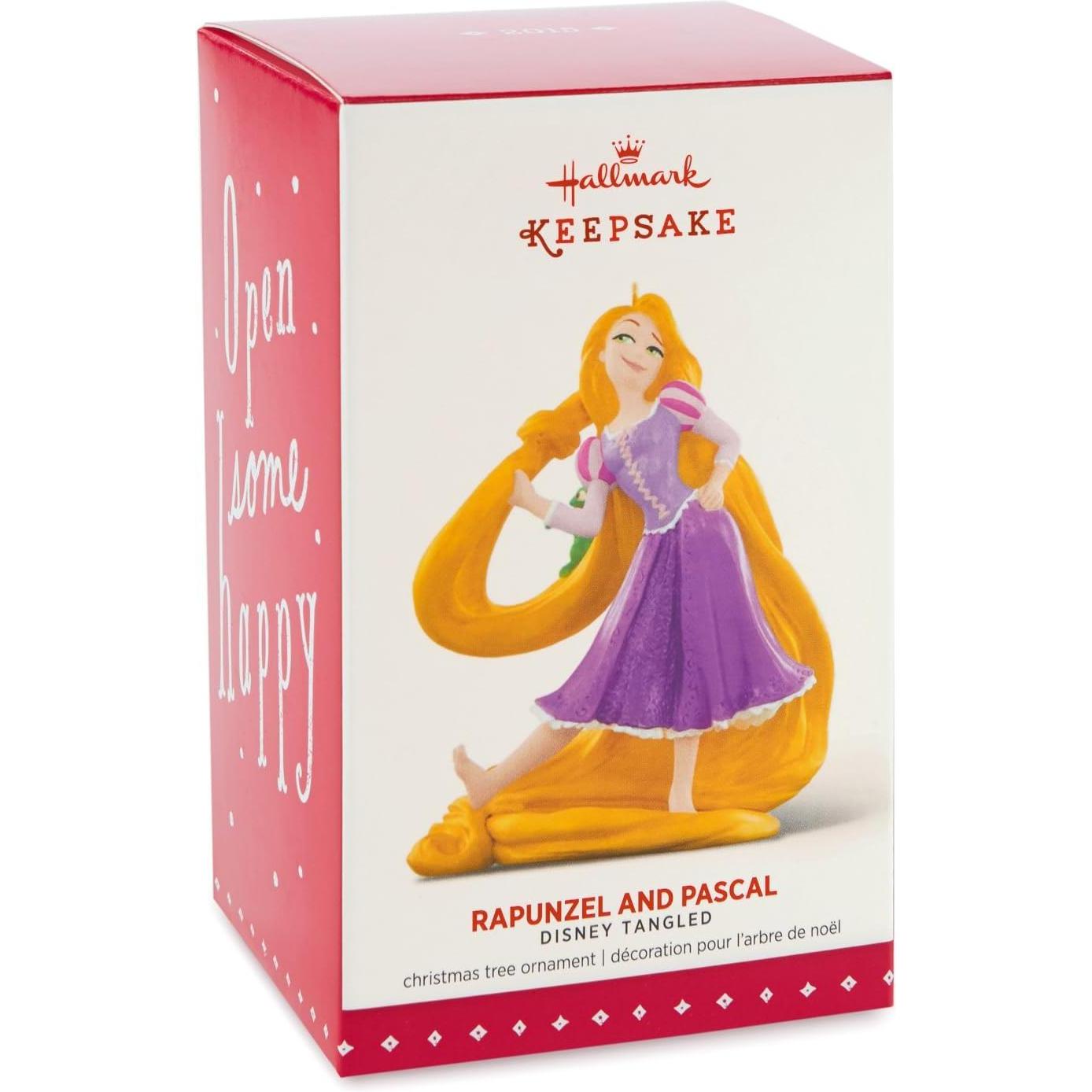 2015 Rapunzel and Pascal (Tangled)