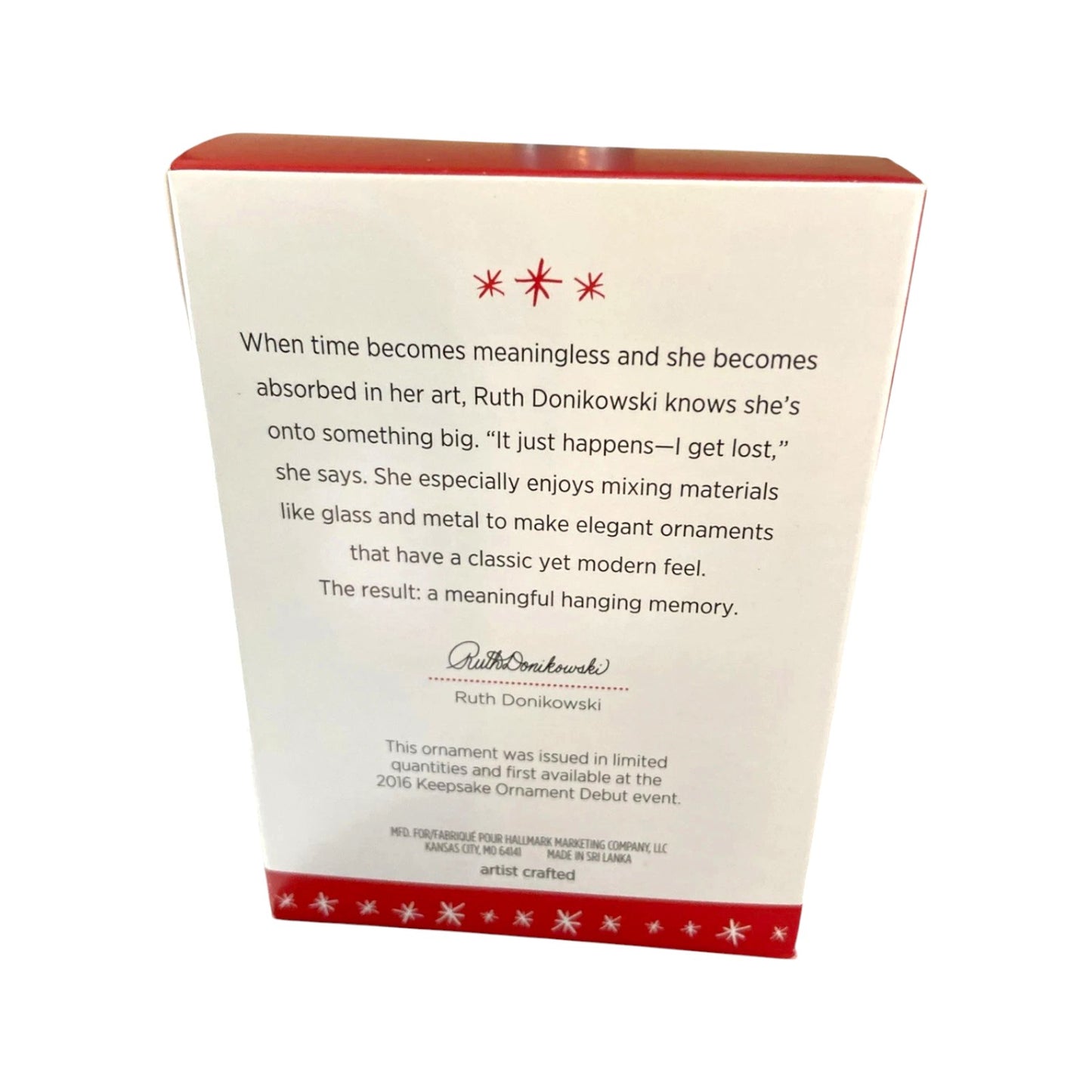 2016 Cupcake for Christmas! Hallmark Ornament (Cupcake) QXE3144