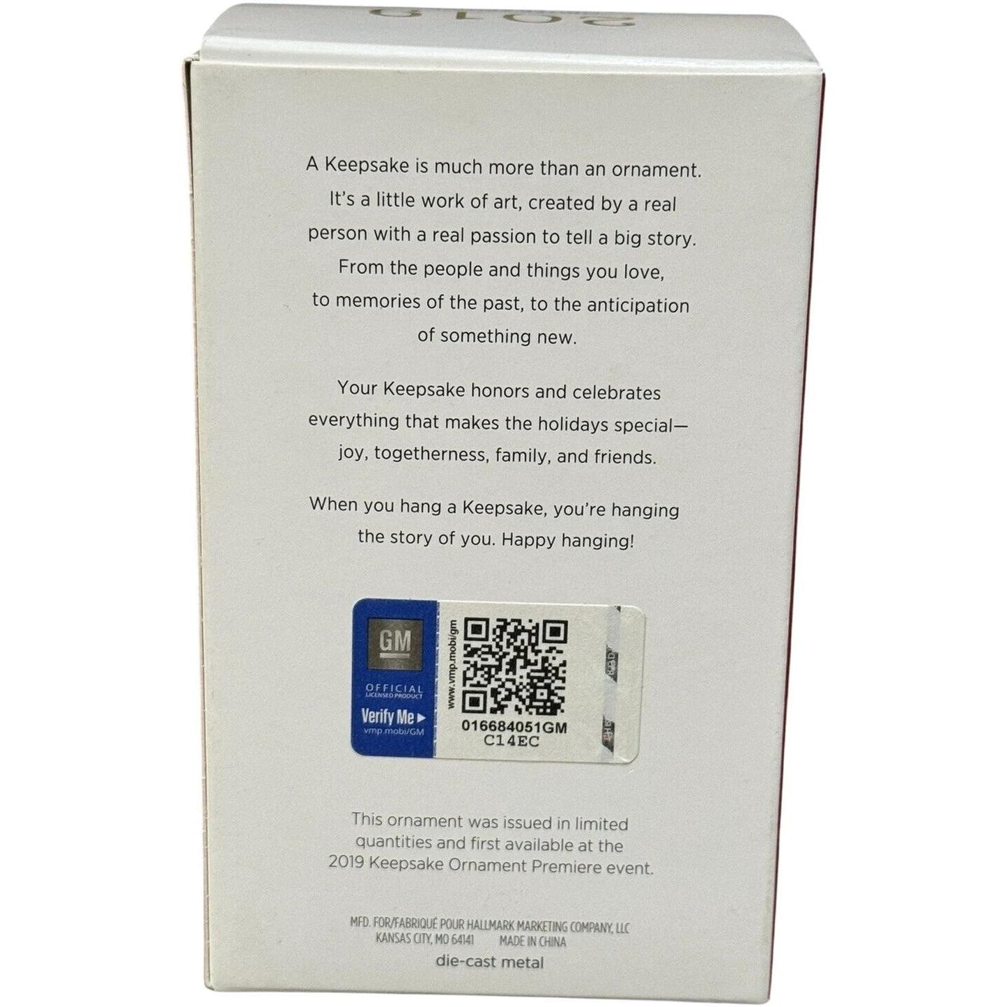 2019 Hallmark Ornament (1969) Chevrolet Camaro ZL1 Hallmark Ornament (Classic American Cars) QXE3169